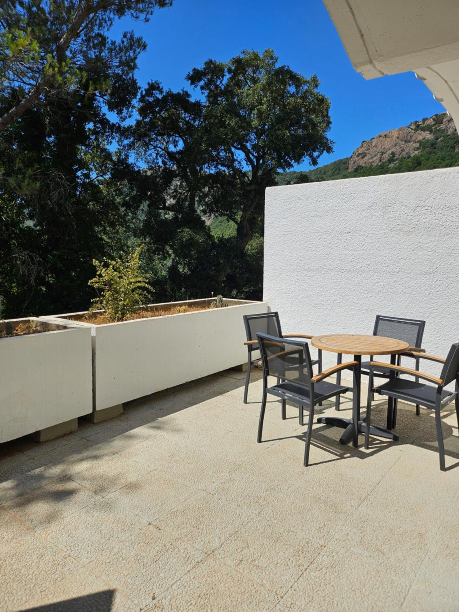 Capsud, La Garde-Freinet Apartment Exterior photo
